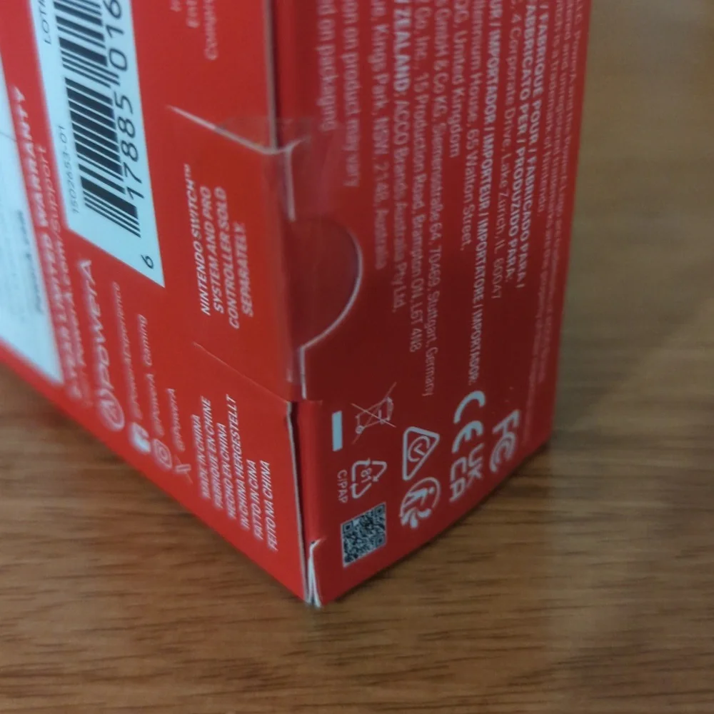 Official Nintendo branded switch car charger